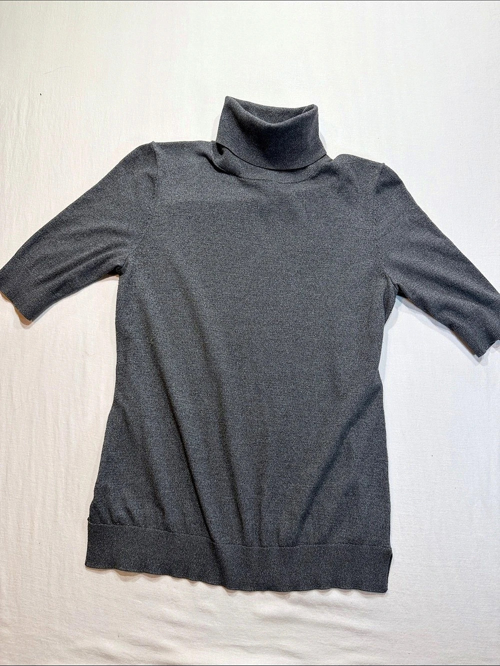 Ann Taylor Gray Turtleneck Sweater